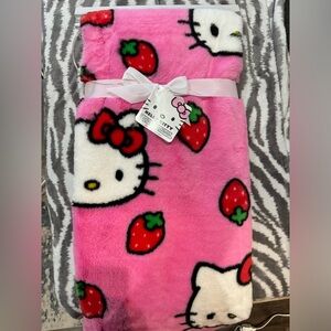 - **Adorable Hello Kitty and strawberry design**